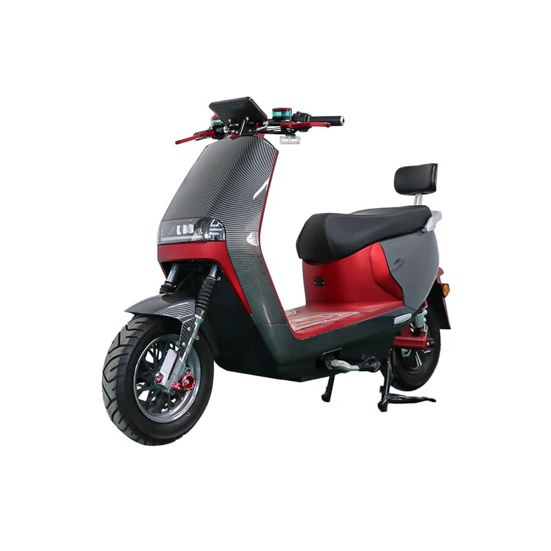 Scooter électrique Racing Road approuvé par la CEE